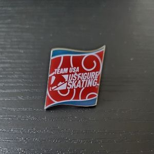 Team USA US Figure Skating Pin Collector's Item
